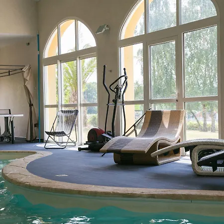 De La Louee Ξενοδοχείο 3*