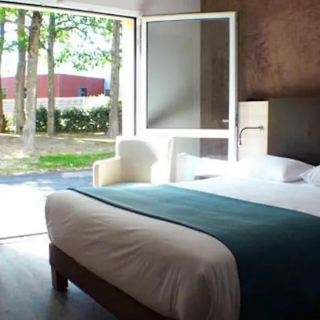 De La Louee מלון Haute-Goulaine